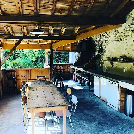 Les Aux Cercins Holiday home *