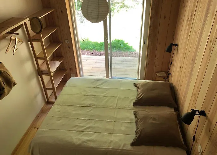 Les Aux Cercins 펜션 Vensac